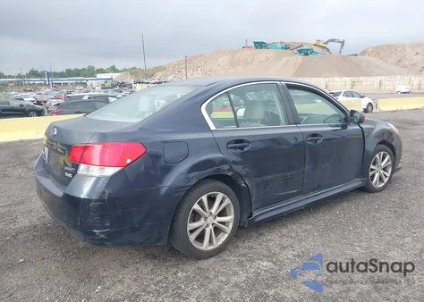 2013 Subaru Legacy 2.5I Premium из США, поврежденный, VIN 4S3BMBB62D3027134